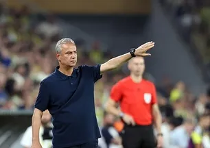 "Kendi futbolumuzu oynayarak..."