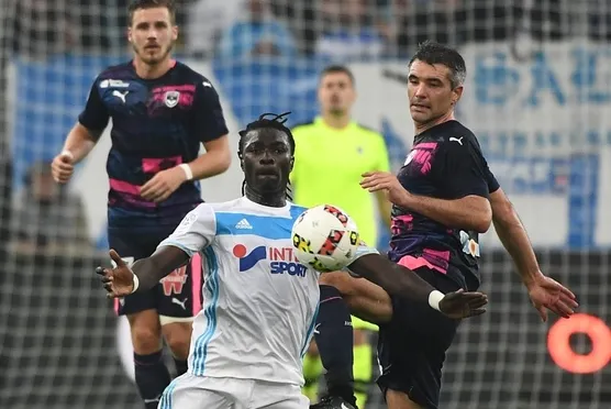 Galatasaray'da Gomis harekatı
