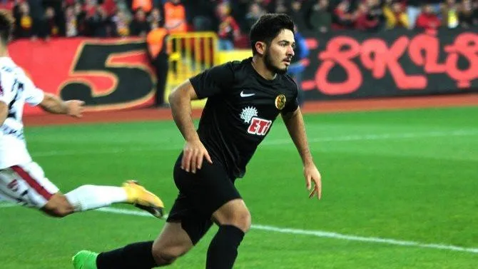 Trabzonspor'da Yusuf Sarı ve Fıratcan Üzüm geri sayıma geçti - 1