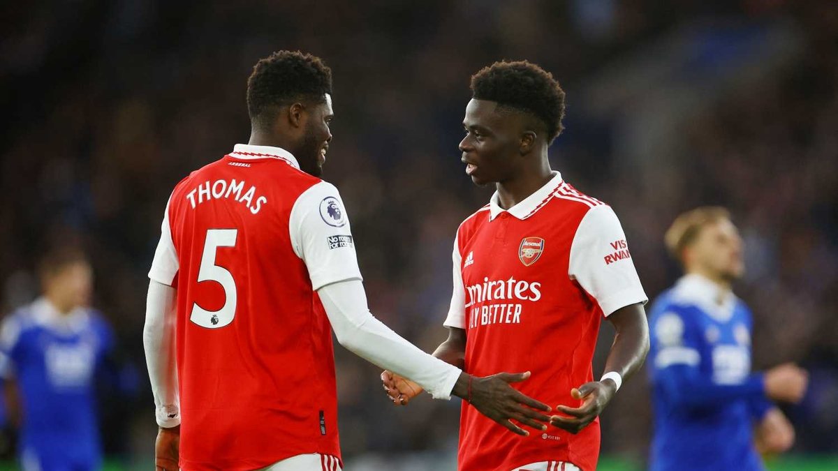 Fenerbahçe ve Galatasaray'a flaş transfer önerisi! O isim ortaya çıktı Fenerbahçe ve Galatasaray'a flaş transfer önerisi! O isim ortaya çıktı