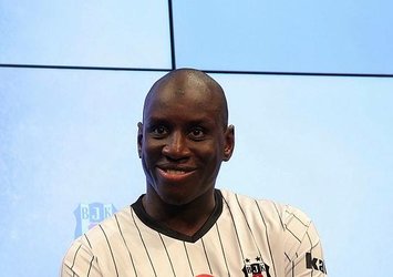 Demba Ba'dan sürpriz paylaşım! "Şehirdeki en güzel manzara"