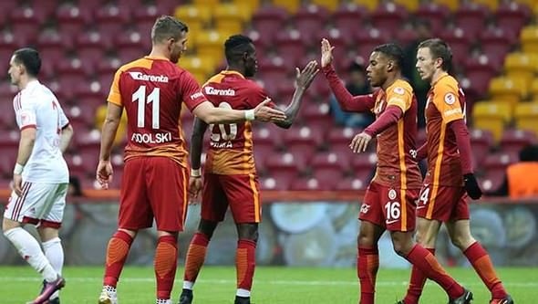 Galatasaray’da Hasan Şaş bombası