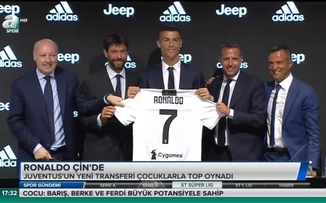 Ronaldo Çin'de