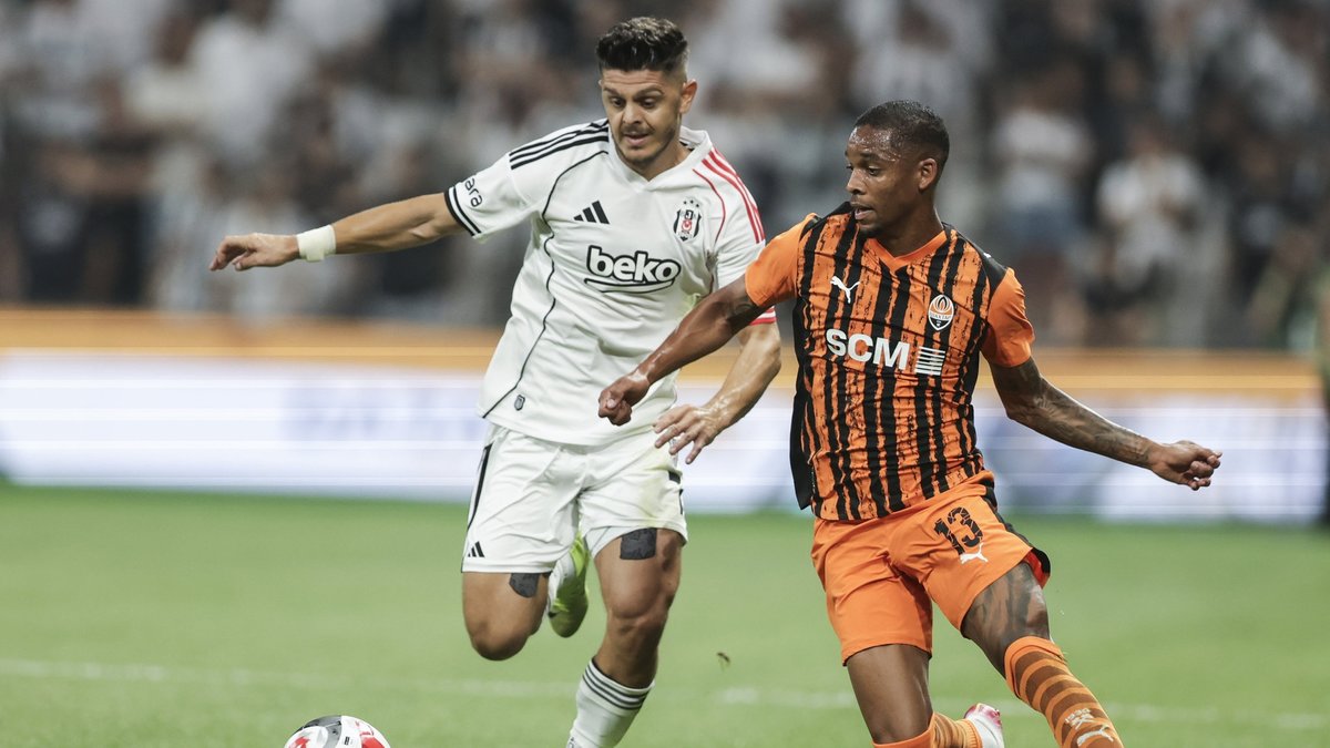 Beşiktaş'ta Rashica'ya ıslık, Orkun'a alkış! Beşiktaş'ta Rashica'ya ıslık, Orkun'a alkış!