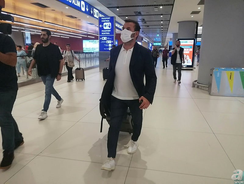 GALATASARAY HABERLERİ: Okan Buruk’tan transfer kararı! 4 futbolcu birden...
