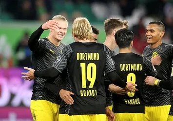 Dortmund deplasmanda Wolfsburg'u devirdi!