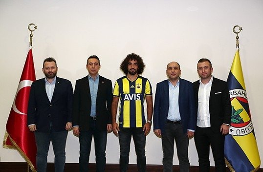 Sadık Çiftpınar resmen Fenerbahçe’de!