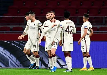 Roma geriden gelerek kazandı!
