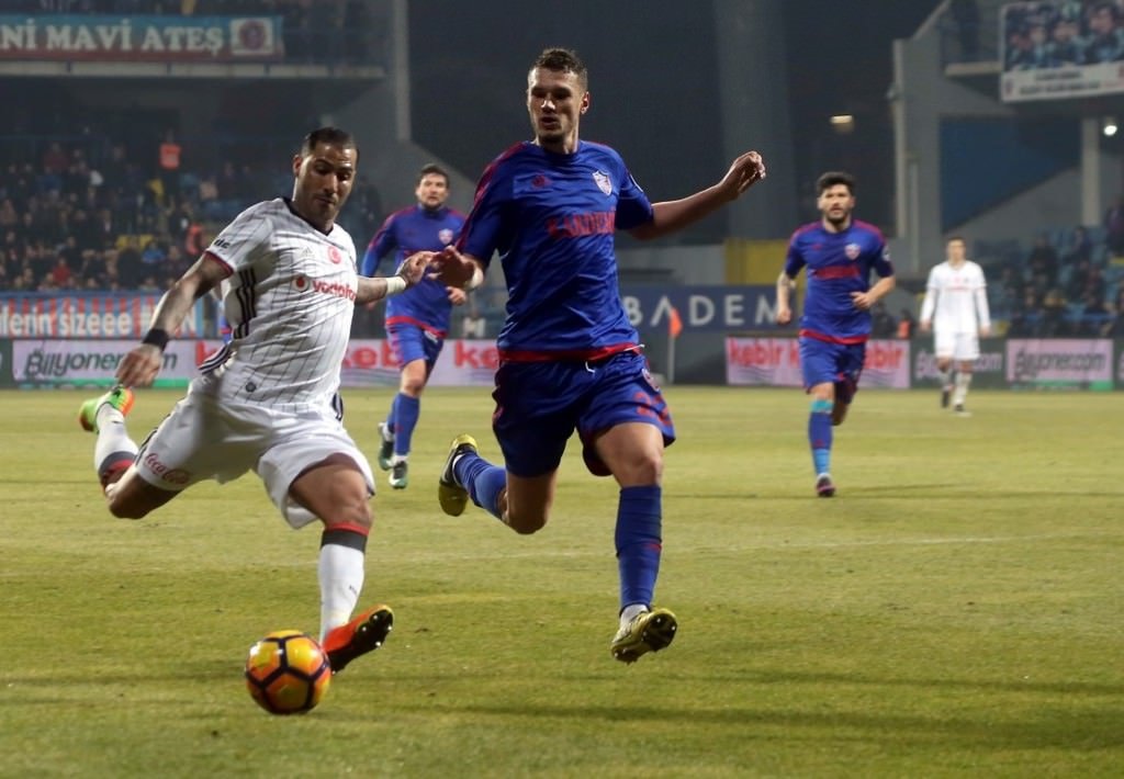 Kardemir Karabükspor-Beşiktaş karşılaşmasından kareler