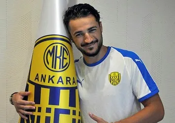 Erdem Şen Chaves'e transfer oldu