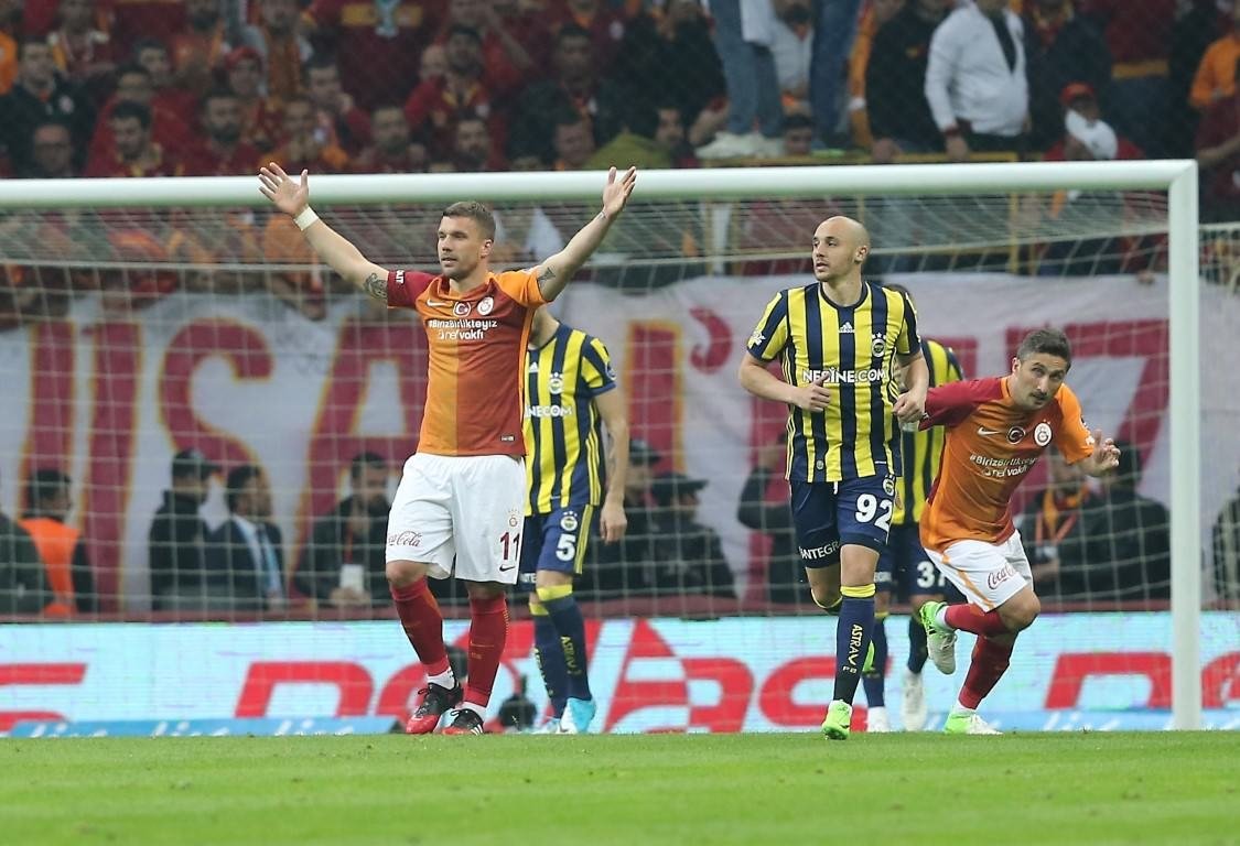 Podolski’den sert açıklamalar
