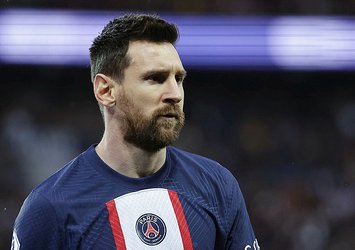 PSG resmen duyurdu! Messi...
