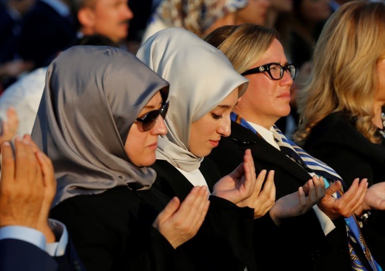 Beştepe’deki törene katılan ünlüler