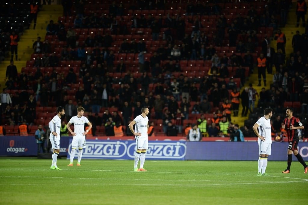 Gaziantepspor-Fenerbahçe karşılaşmasından kareler