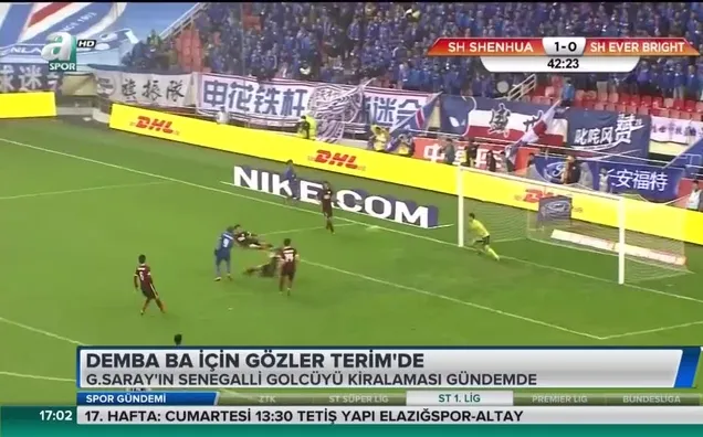 Demba Ba için gözler Terim'de
