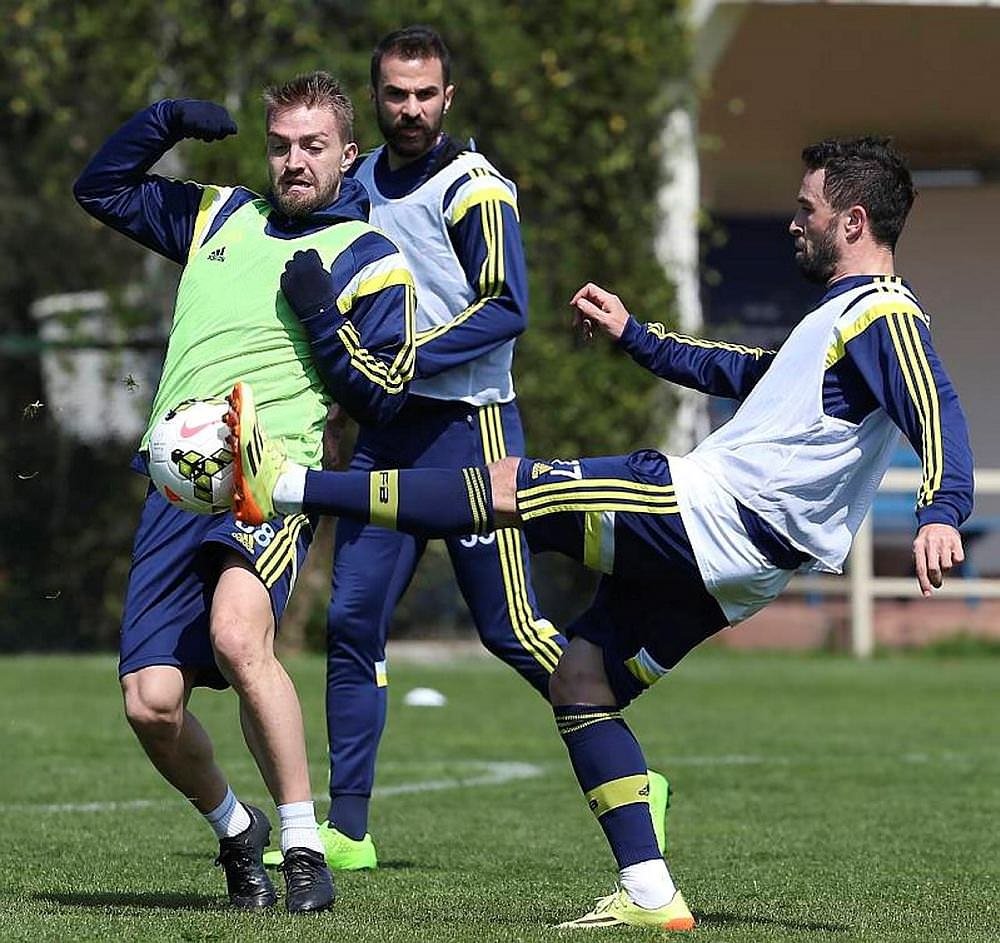 Caner Erkin’e milli şok!