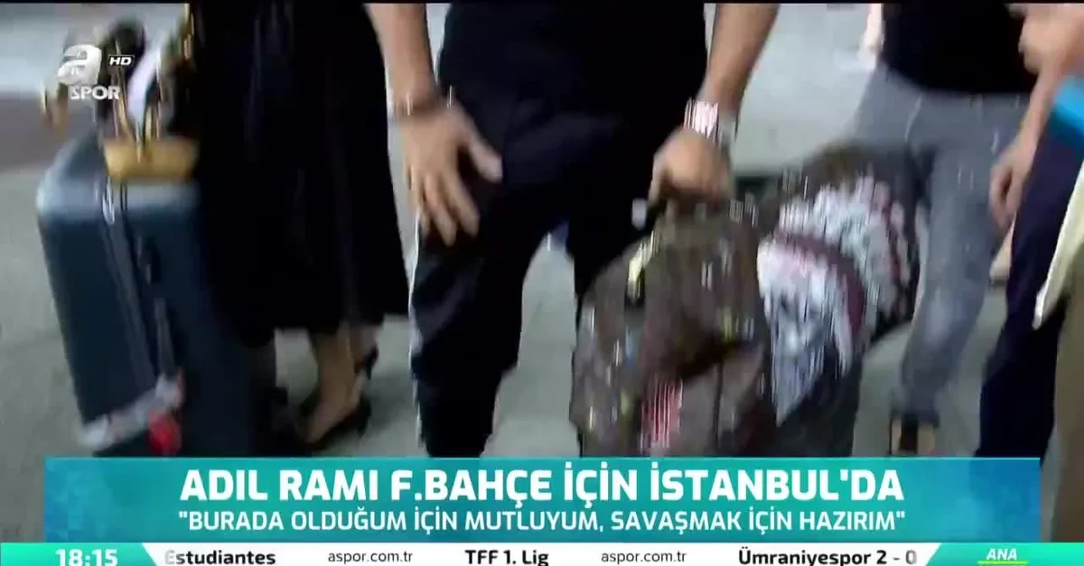 Adil Rami Fenerbahçe için İstanbul'da