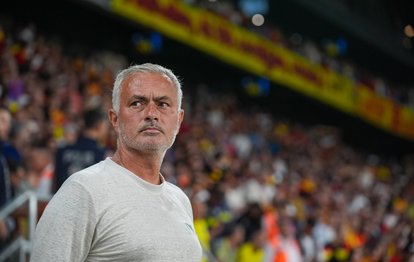 Fenerbahçe galibiyet peşinde! İşte Mourinho’nun Alanyaspor maçı muhtemel 11’i