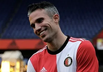 RvP'den F.Bahçe paylaşımı