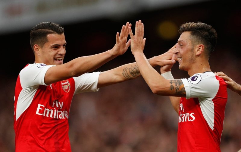 Mesut Özil Arsenal’den ayrılıyor