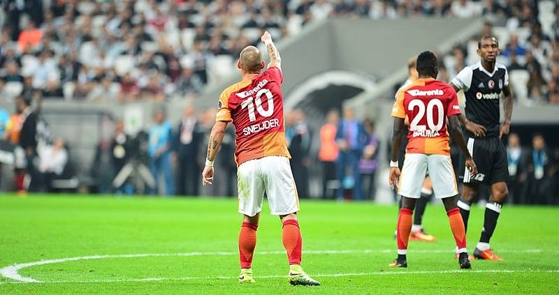 Sneijder’den ilginç Vodafone Arena yorumu