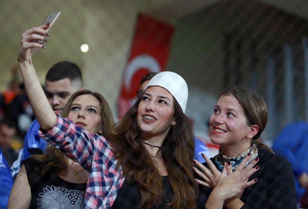 Türkiye-Kosova maçından kareler