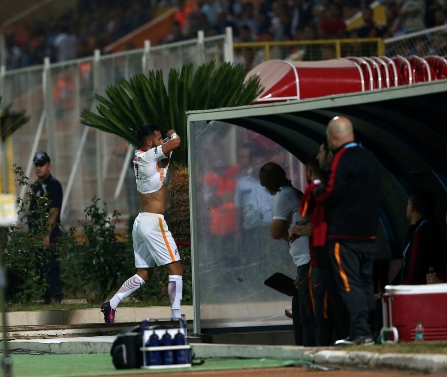 Galatasaray’da Yasin Öztekin kadro dışı bırakıldı