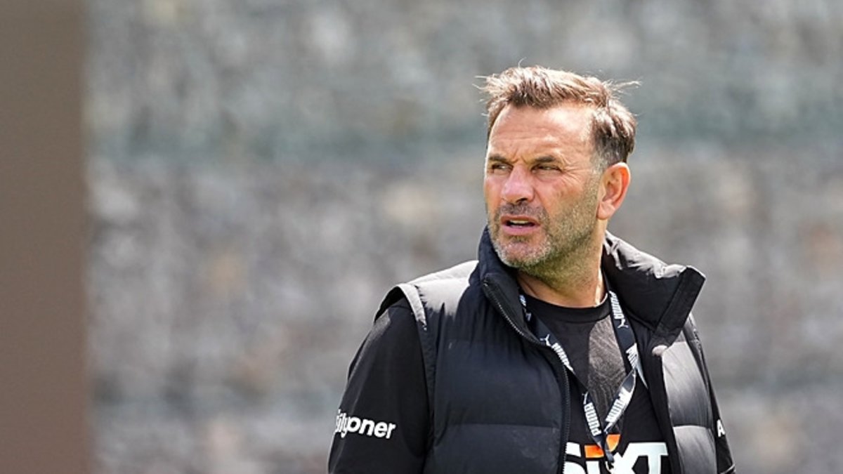 TRANSFER HABERİ: Galatasaray'dan yeni sezon bombası! Fenerbahçe çok isteyip alamamıştı TRANSFER HABERİ: Galatasaray'dan yeni sezon bombası! Fenerbahçe çok isteyip alamamıştı
