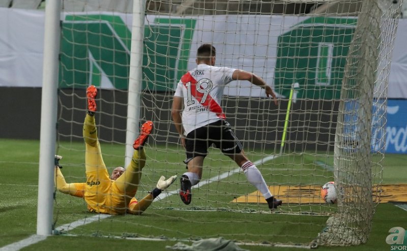 Son dakika transfer haberi Beşiktaş Santon Borre’ye teklifini iletti