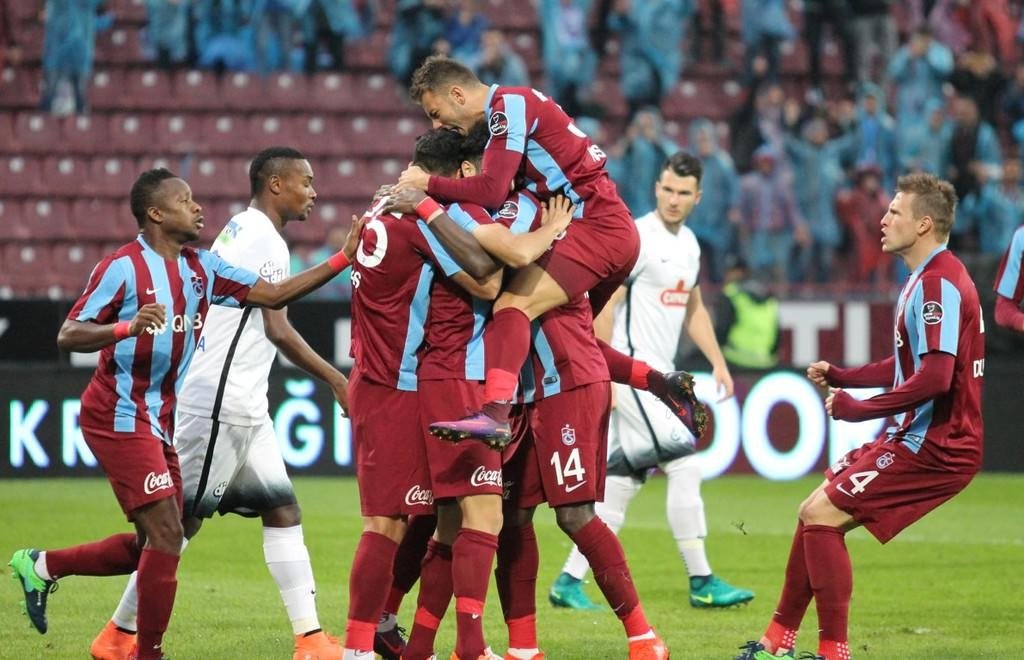 Trabzonspor-Çaykur Rizespor maçından kareler