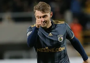 Fenerbahçe'nin istediği ismi açıkladı