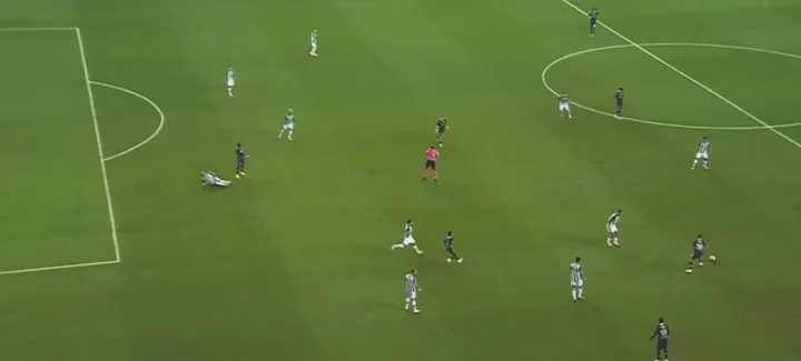 Konyaspor Fenerbahçe maçında Enner Valencia kırmızı kart gördü! - 2
