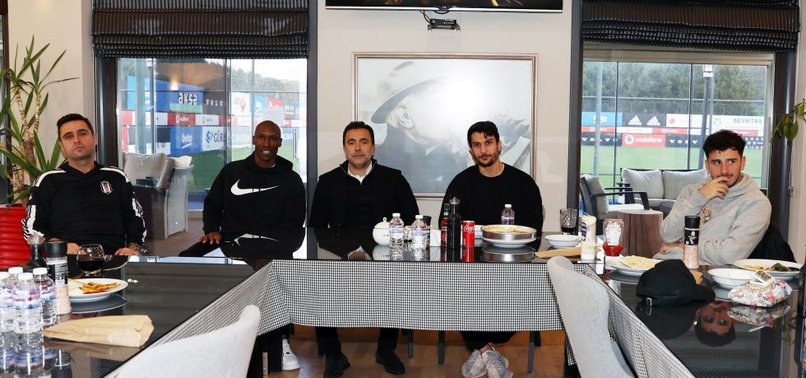Beşiktaş barbeküde bir araya geldi!