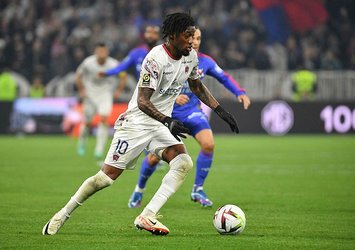 Cham transferinde son tango!