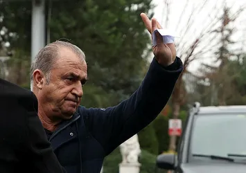 Terim'den anlamlı hareket! Jübile forması...