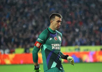 Fenerbahçe'den Muslera paylaşımı