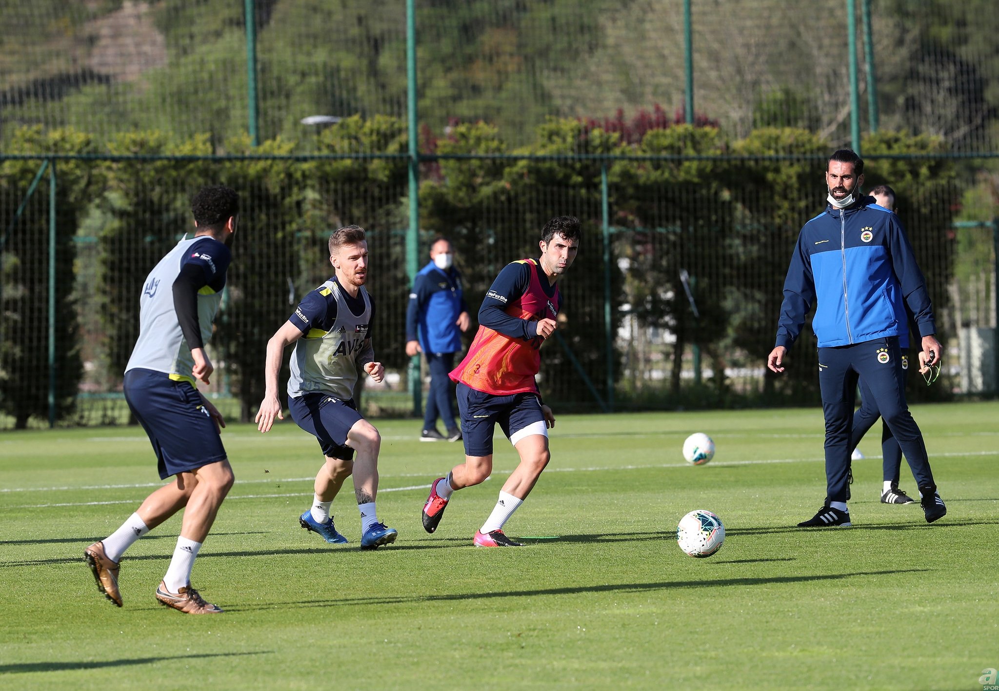 Fenerbahçe’den 9 maddelik önlem! Yeni tip corona virüsü Covid-19 sonrası harekete geçildi