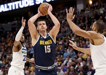 Nuggets Jokic'in double-double'ıyla kazandı!