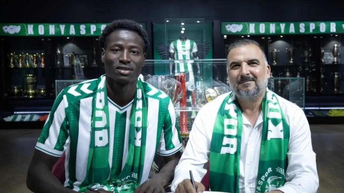 TÜMOSAN Konyaspor’dan 4 imza birden