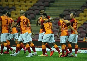 Cimbom'da tek hedef 3 puan! İşte Terim'in Alanyaspor maçı 11'i