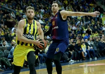 Fenerbahçe, Barcelona'yı devirdi