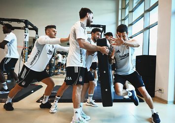 Beşiktaş'tan Antalya kampında ilk idman!