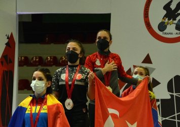 Avrupa Halter Şampiyonası'nda 3 altın ve 2 gümüş madalya!