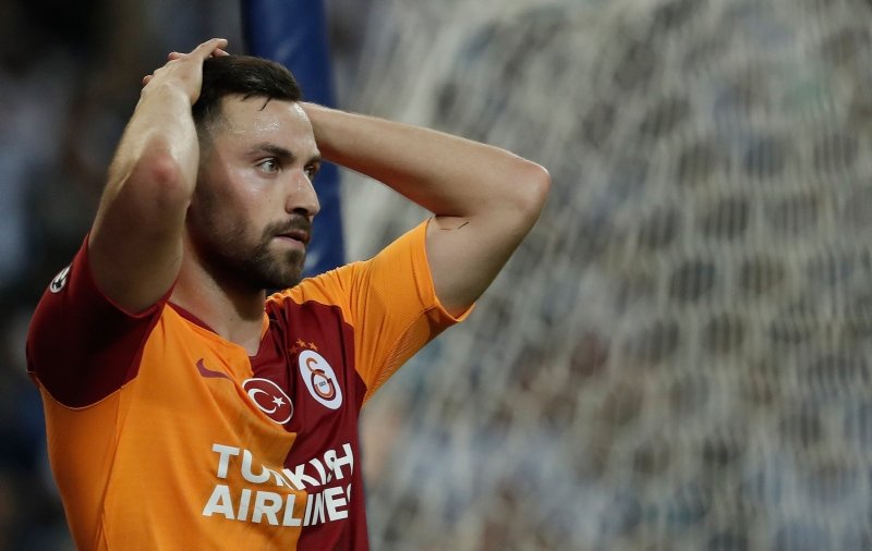 Galatasaray’da Sinan Gümüş depremi! F.Bahçe ile görüştü...