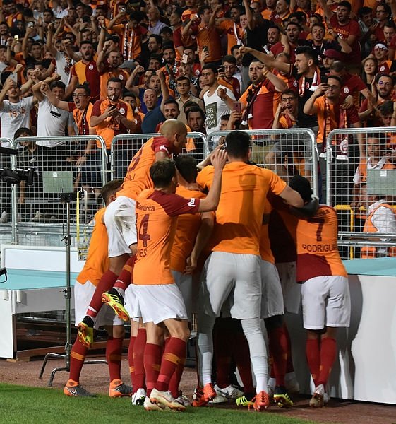 Kulüplere servet dağıtılacak!