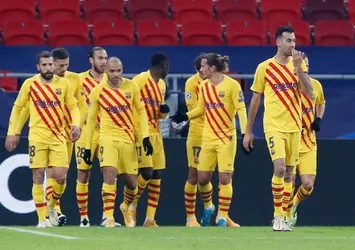 Barça ilk yarıda işi bitirdi