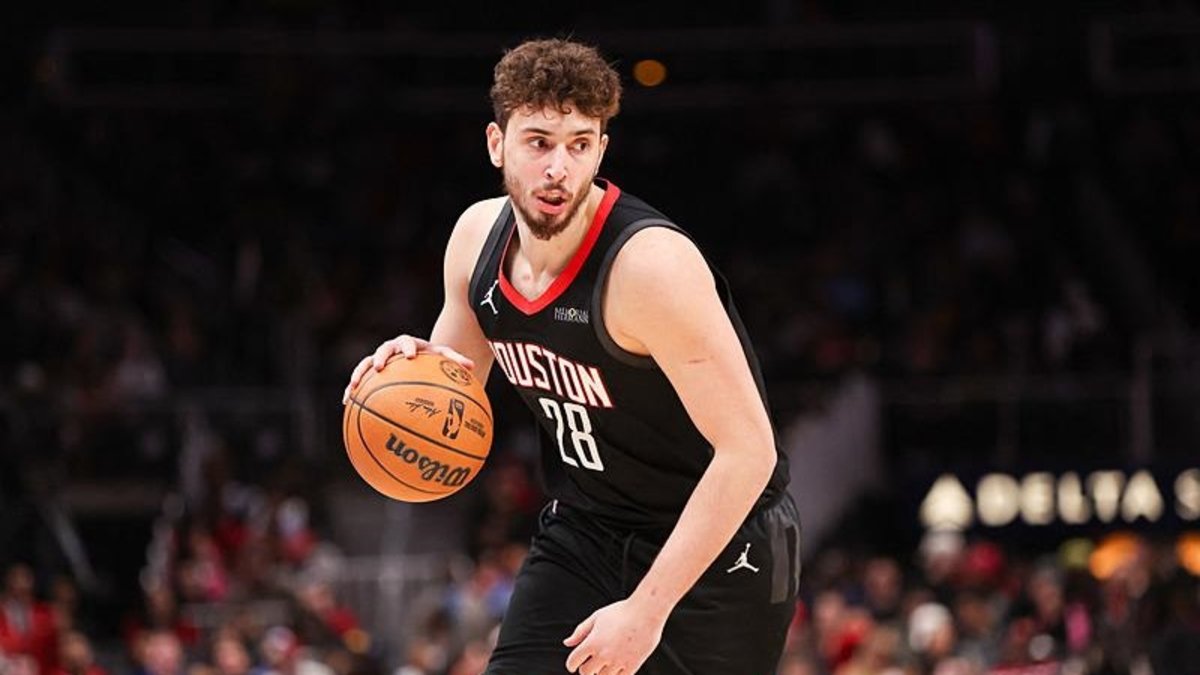 Alperen Şengün Brooklyn Nets karşısında geceye damga vurdu! Alperen Şengün Brooklyn Nets karşısında geceye damga vurdu!