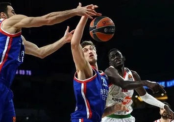 Anadolu Efes evinde Baskonia'yı devirdi