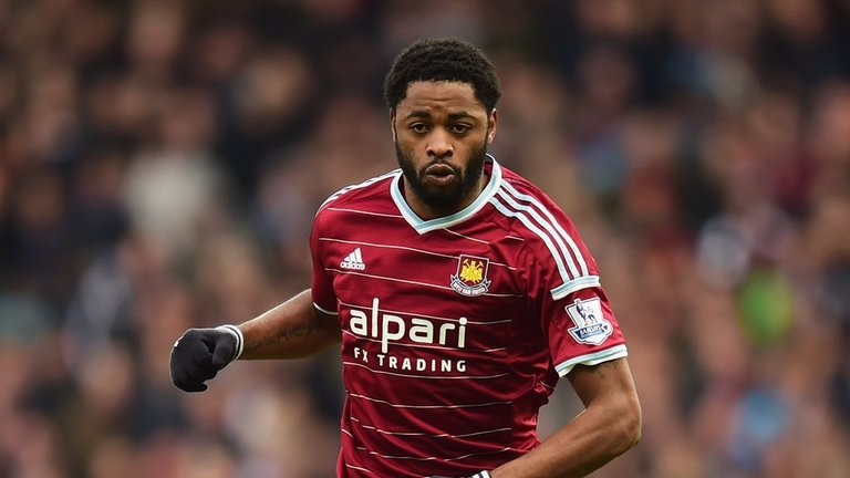AlexSong bu kez Galatasaray’a çok yakın!