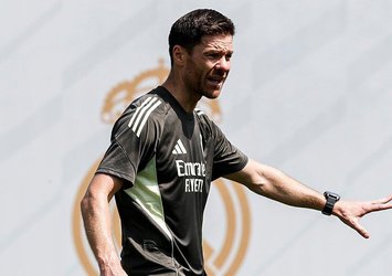 Xabi Alonso ilk atrenmanına çıktı!
